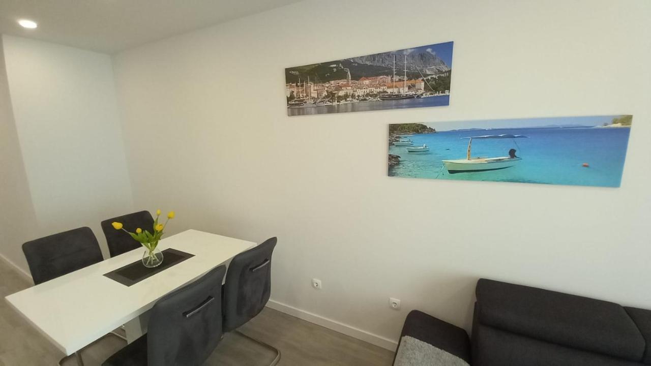 Lux Apartman Antonija Makarska Exterior photo